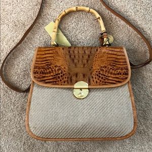 Beautiful NWT Brahmin purse